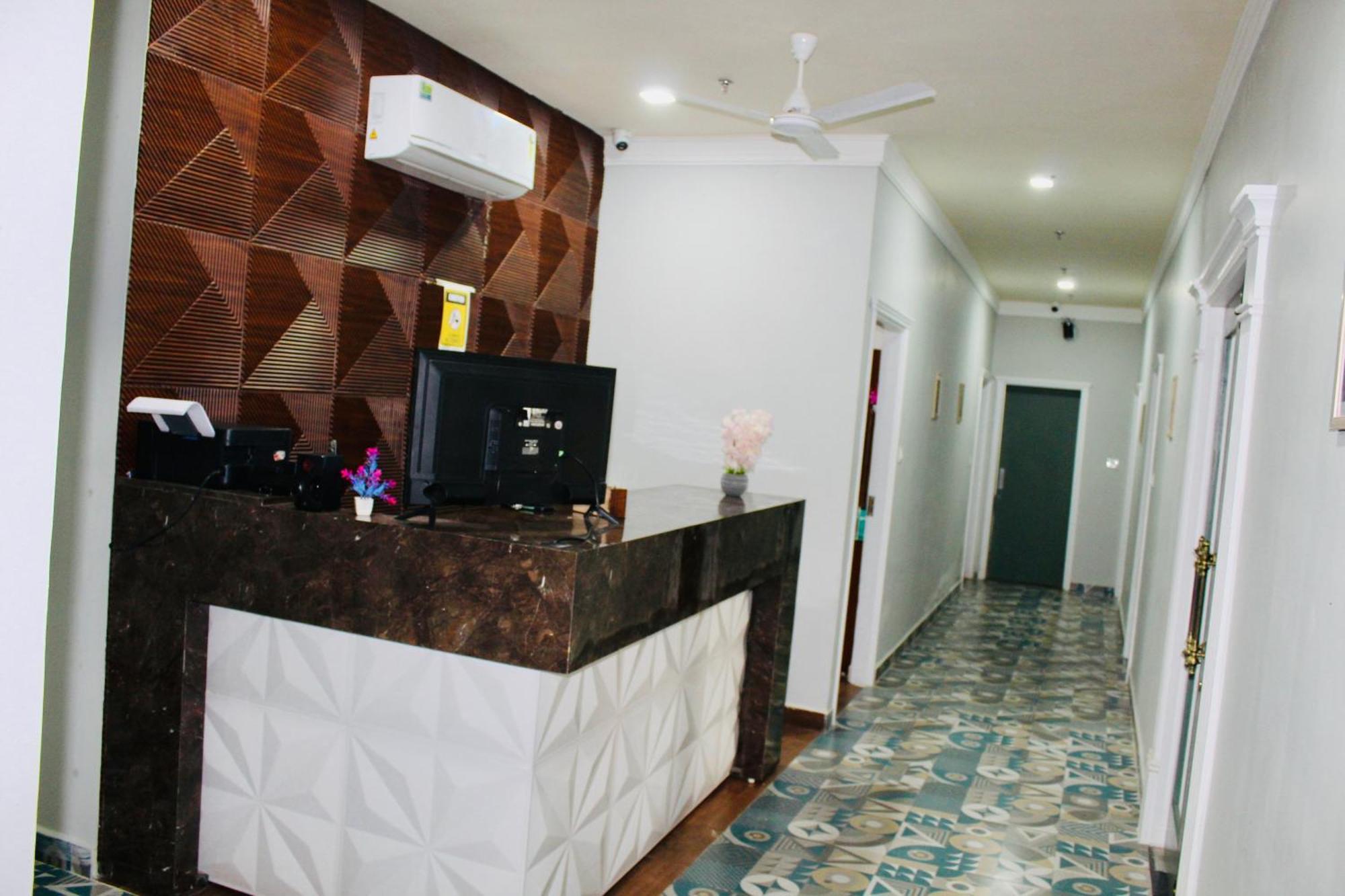 The Loya Hotel Muktsar Exterior photo